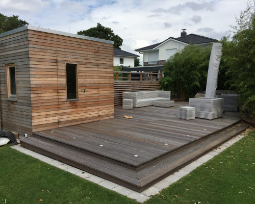 Holzterrasse Garten
